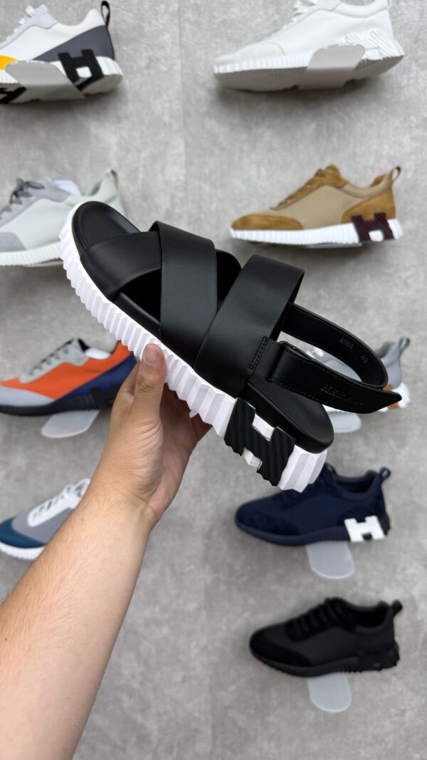 Hermes Sandalen Zwart Wit Leer Band