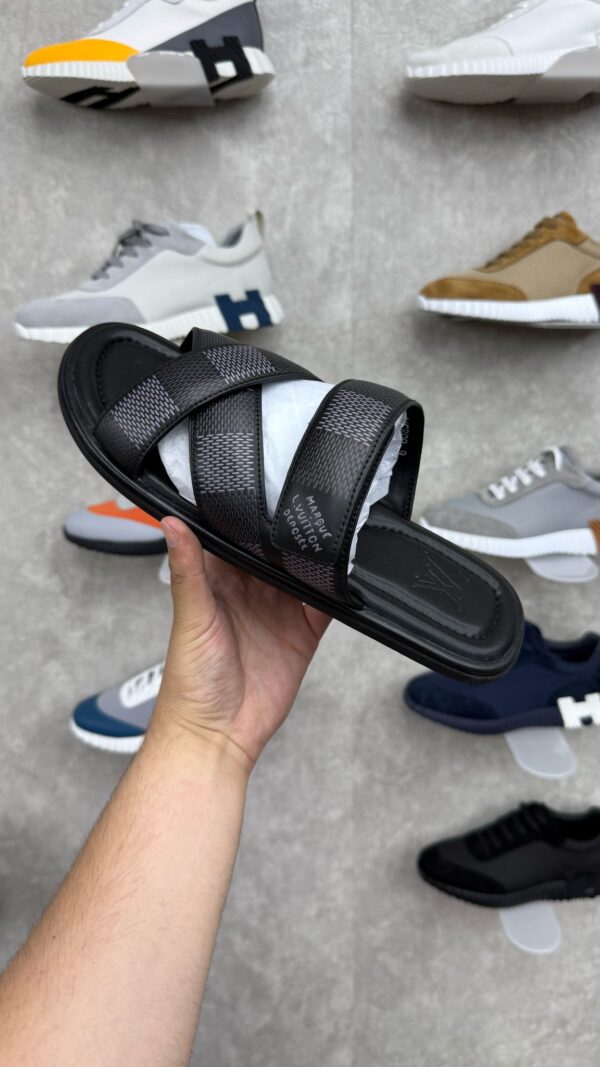 Louis Vuitton Zwart Grijs Slippers