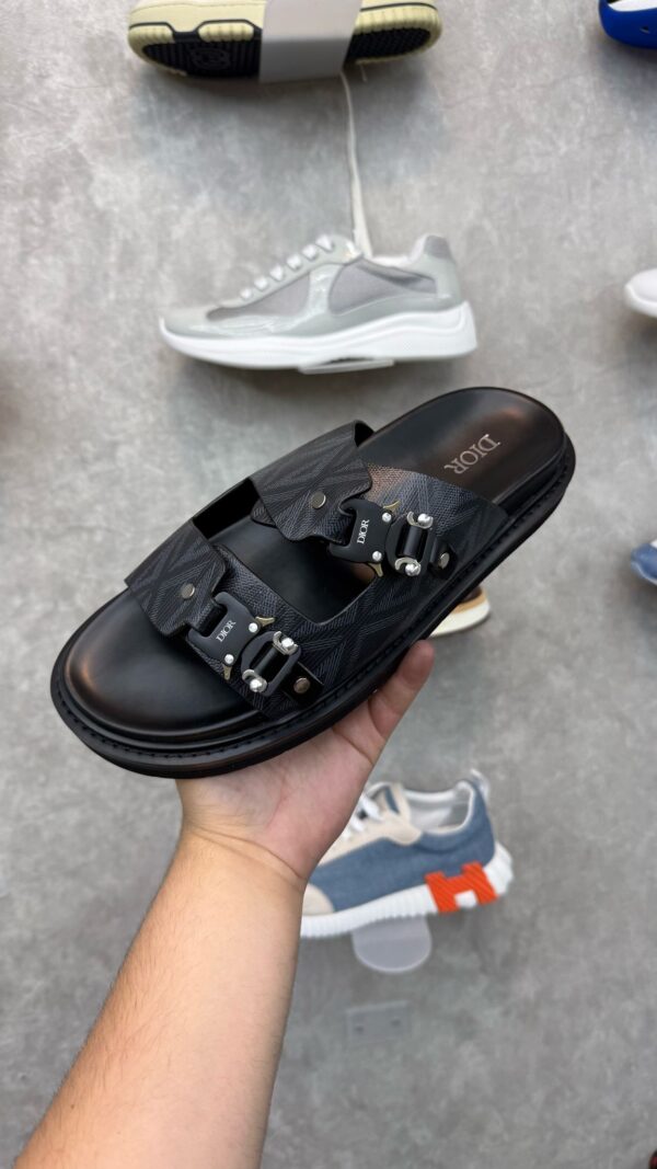 Dior Key Leer Zwart  Slippers