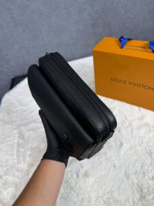 Louis Vuitton Fastline Messenger Bag High Quality - Afbeelding 4