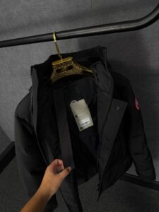 Canada Goose Mac Millan Black, Red Logo High Quality - Afbeelding 3