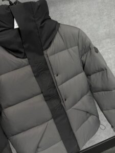 Moncler Madera Grijs High Quality - Afbeelding 4