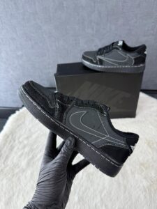 Nike Air Jordan 1 Low Travis Scott Black Phantom - Afbeelding 4