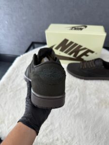 Nike Air Jordan 1 Low Travis Scott Brown Velvet - Afbeelding 4