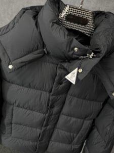 Moncler Vezere Hooded Down Jacket Black + NFC (High Quality) - Afbeelding 2