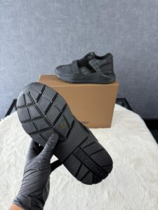 Burberry Black Sneakers - Afbeelding 5