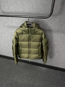 Burberry Puffer Winterjacket Green High Quality