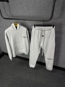 Essentials Fear of God Trainingspak Grey