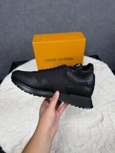 Louis Vuitton Sneakers, Monogram, Black on Black - Afbeelding 2