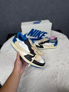 Nike Air Jordan 1 Low Travis Scott Sail/Military Blue