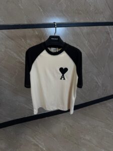 Ami Black / Beige T-Shirt