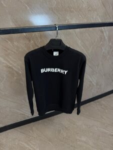 Burberry Sweater Zwart
