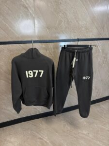 Essentials Fear of God 1977 Iron Grey