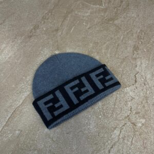 Fendi Beanie Muts Blue Wool