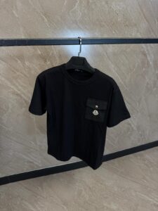 Moncler T-Shirt Black, Pocket Logo