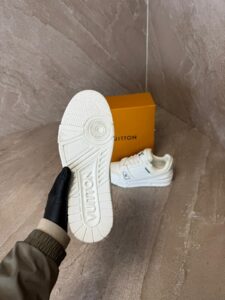 Louis Vuitton Trainers White, Black Accents - Afbeelding 5