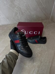 Gucci GG Embossed Leather Low-Top Sneakers Black - Afbeelding 3