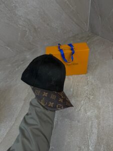 Louis Vuitton LV Get Ready Cap Mat Black