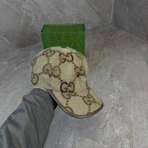 Gucci GG Baseball Cap Canvas Bruin